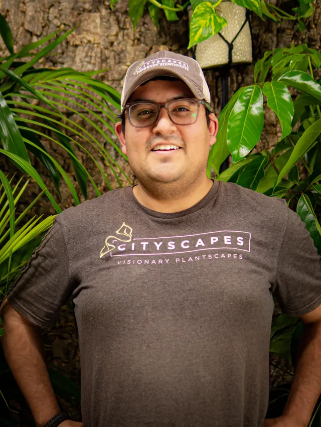 Carlos Amador 