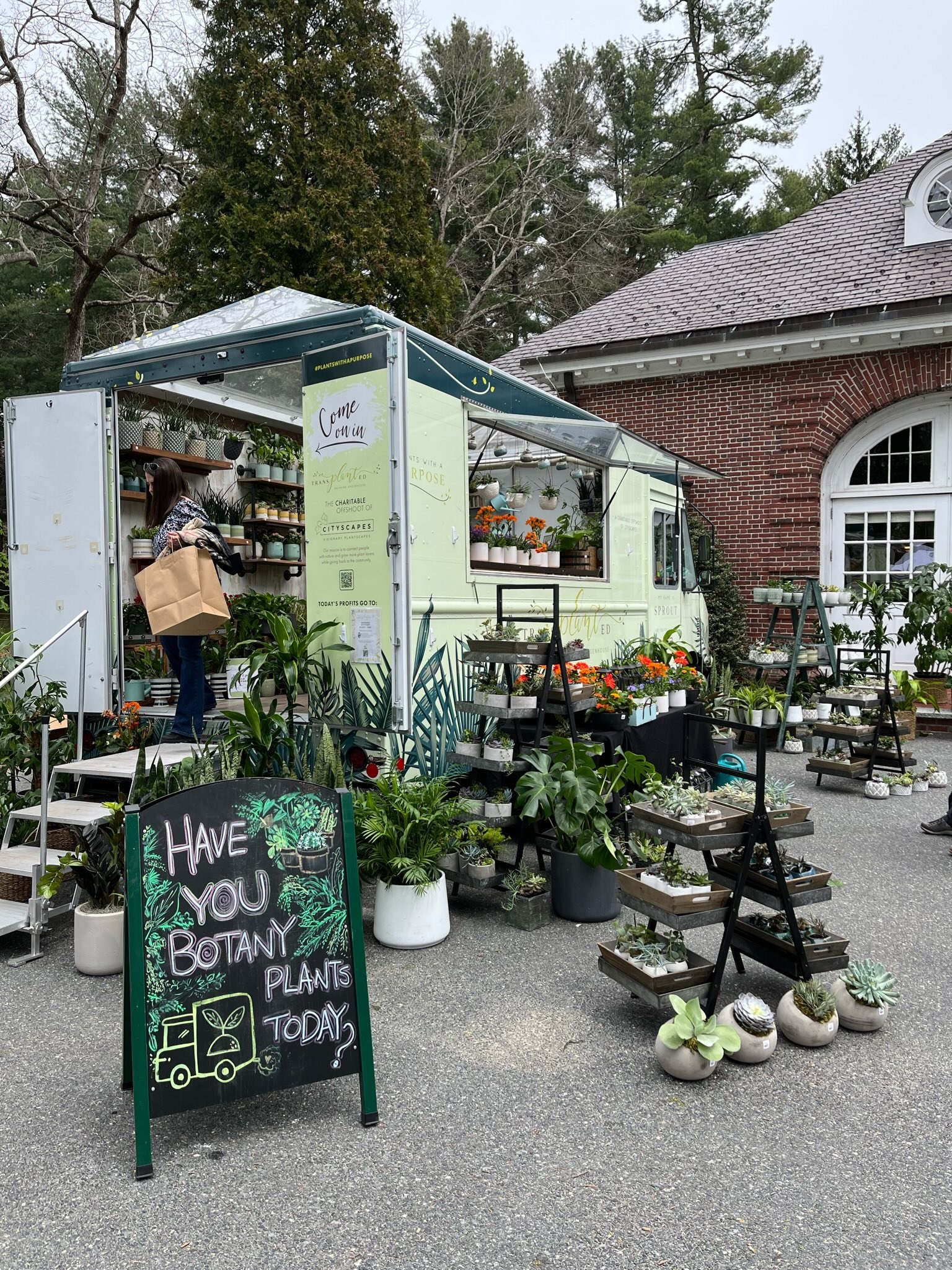 roaming greenhouse